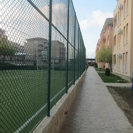 Апартаменты Studio At Sunny Day 6